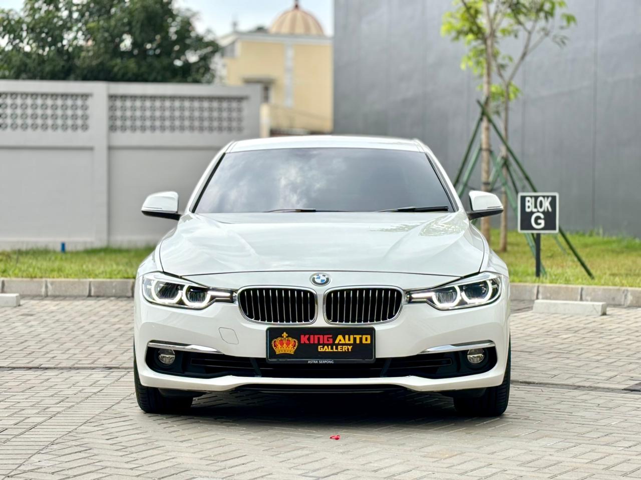 2018 BMW 320i